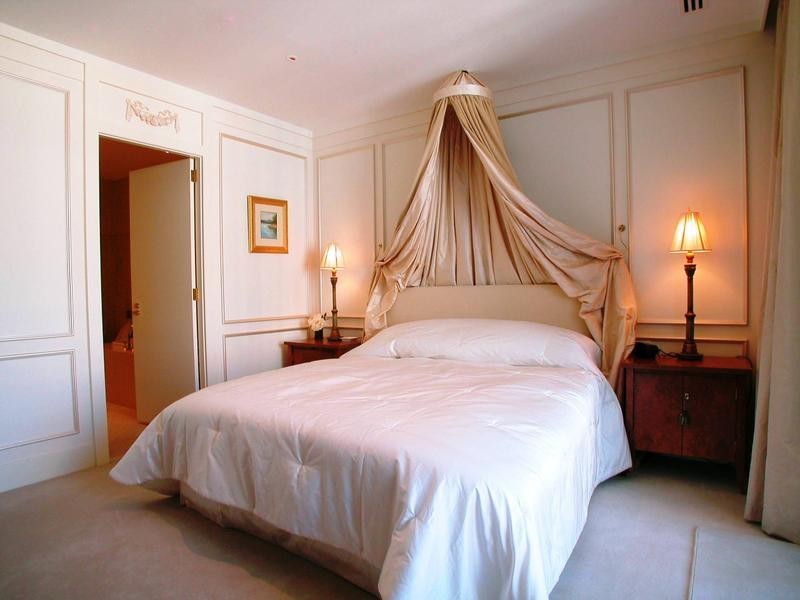 1004/201 Collins Street, Melbourne VIC 3000
