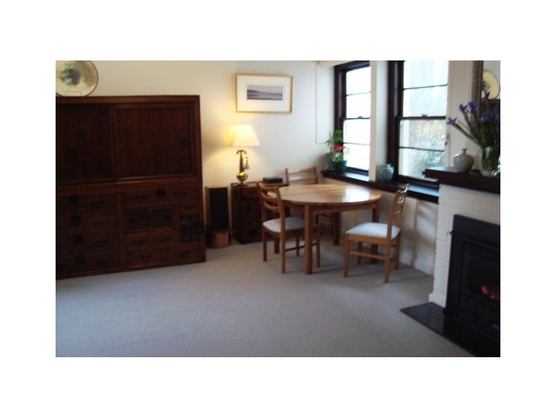 2/109 George Street, East Melbourne VIC 3002