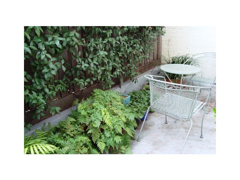 2/109 George Street, East Melbourne VIC 3002