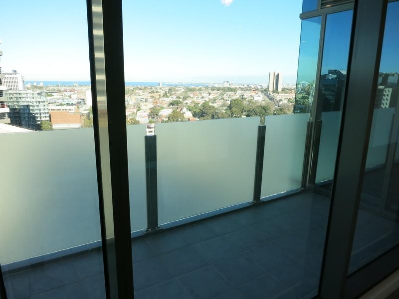 1408/2 Albert Road, South Melbourne VIC 3205