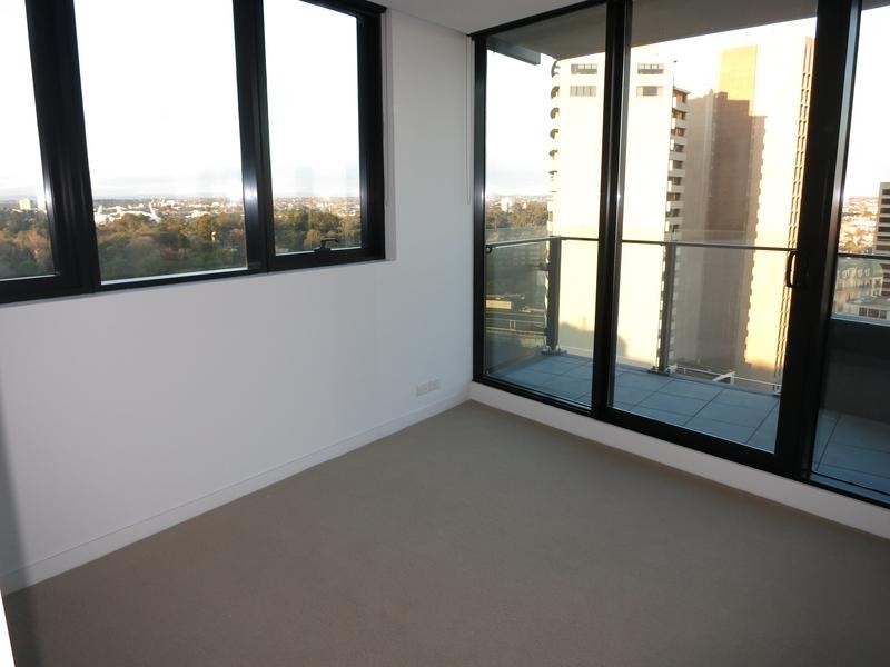 1910/50 Albert Road, South Melbourne VIC 3205