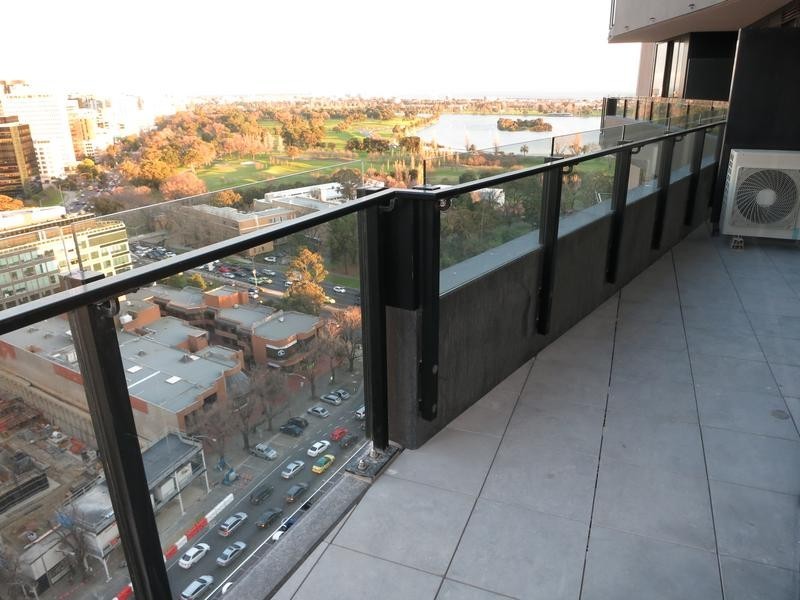 1910/50 Albert Road, South Melbourne VIC 3205