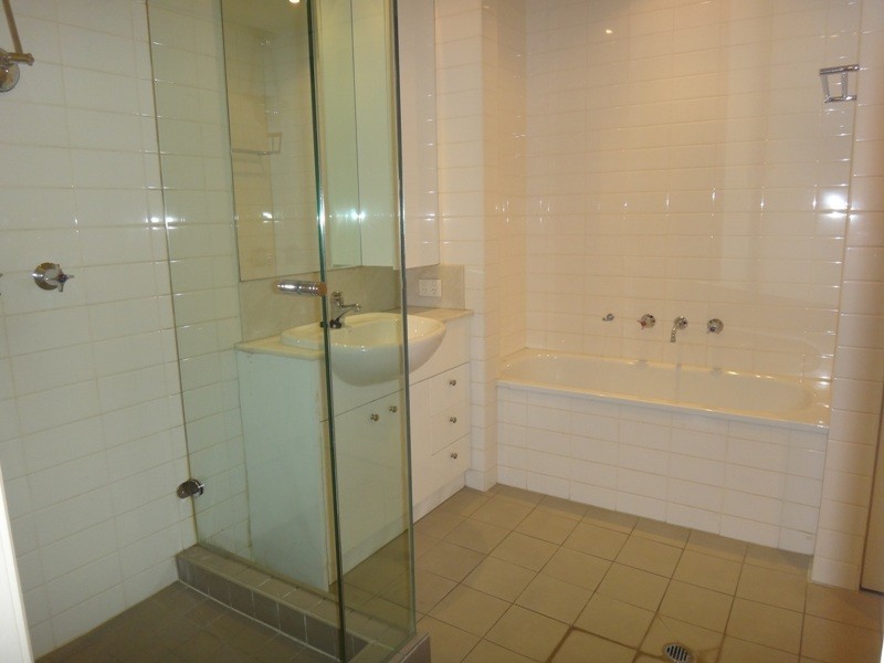 101/300 Collins Street, Melbourne VIC 3000