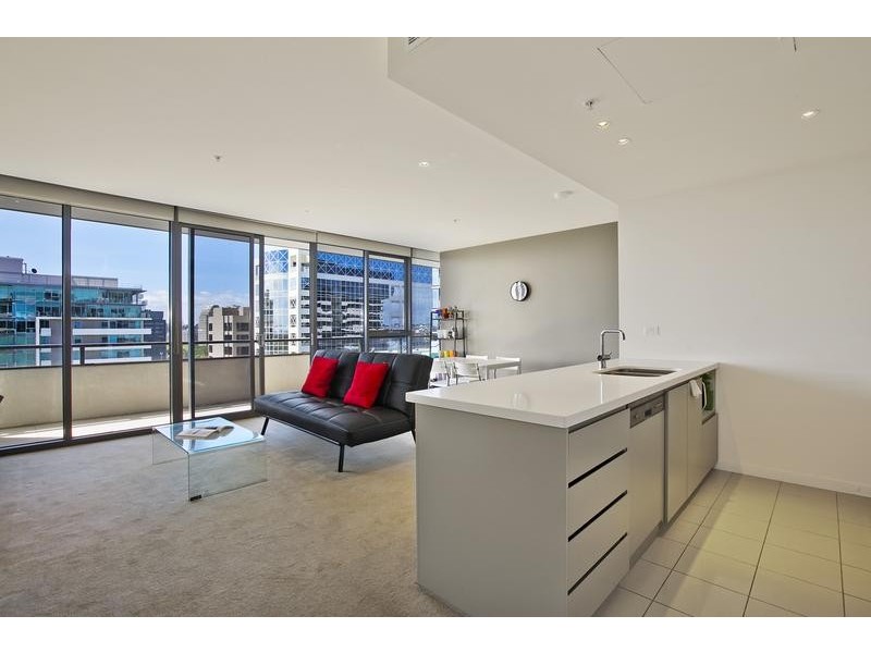 1003/55 Queens Road, Melbourne VIC 3000