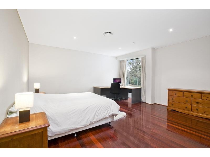 2B/29 Queens Road, Melbourne VIC 3000
