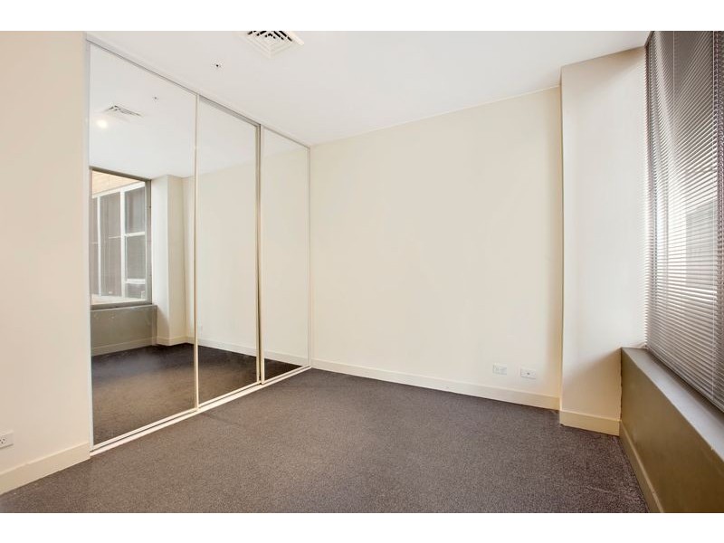 806/325 Collins Street, Melbourne VIC 3000