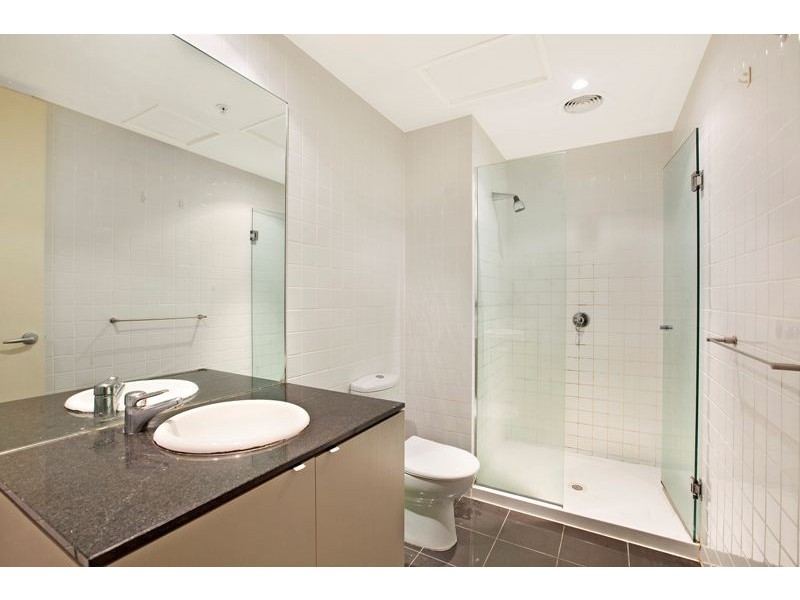 806/325 Collins Street, Melbourne VIC 3000