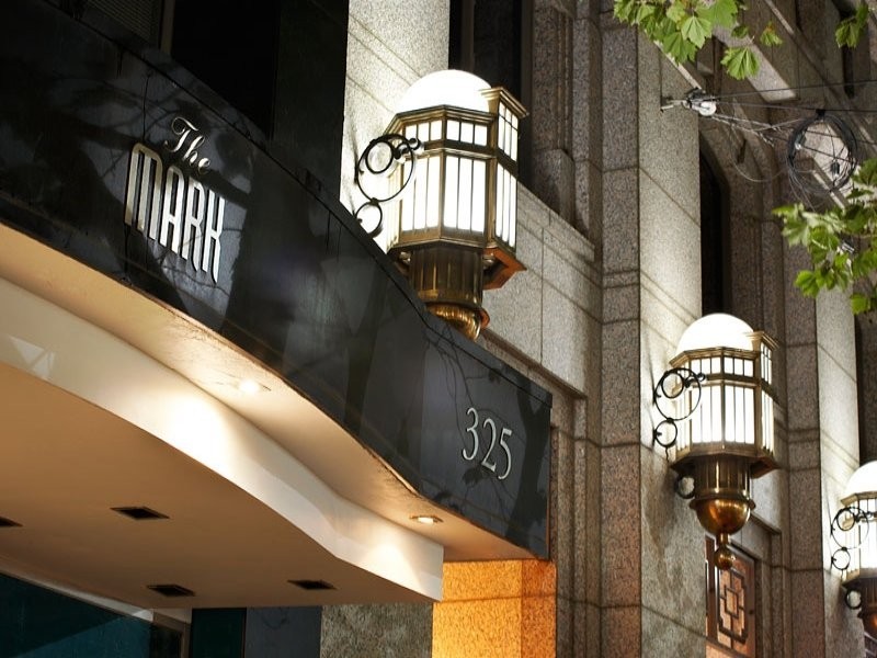 806/325 Collins Street, Melbourne VIC 3000