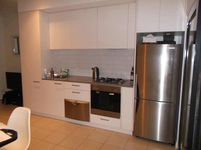 203/33 Cliveden Close, East Melbourne VIC 3002