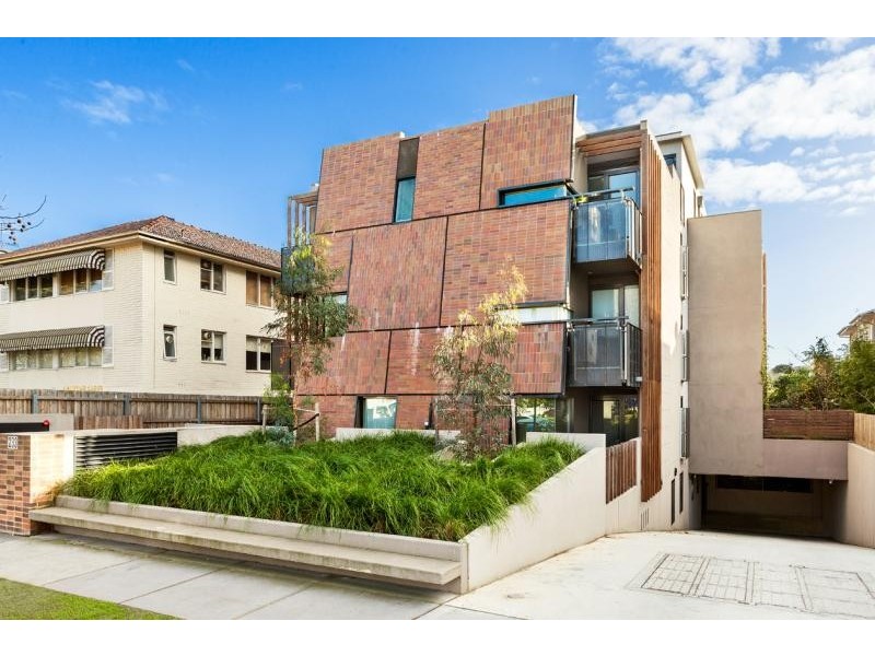 11/233 Dandenong Road, Windsor VIC 3181