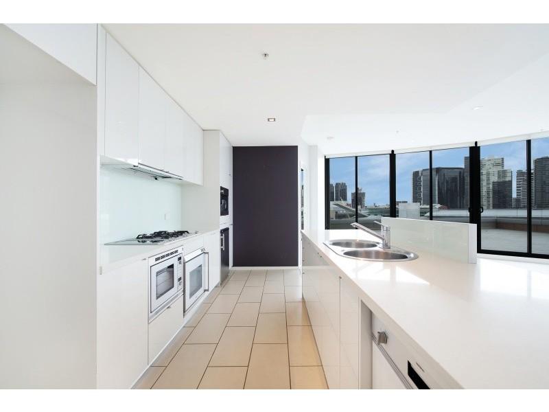 702/60 Siddeley Street, Docklands VIC 3008