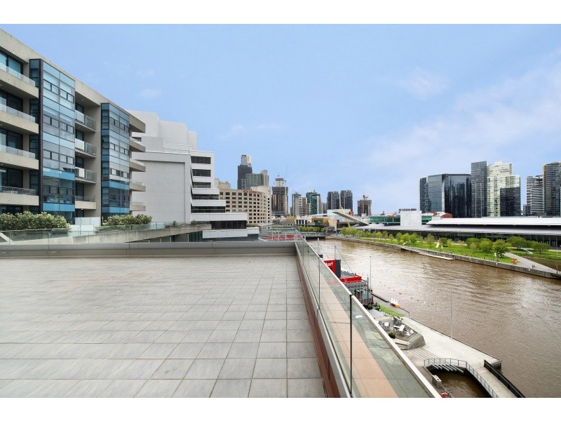 702/60 Siddeley Street, Docklands VIC 3008