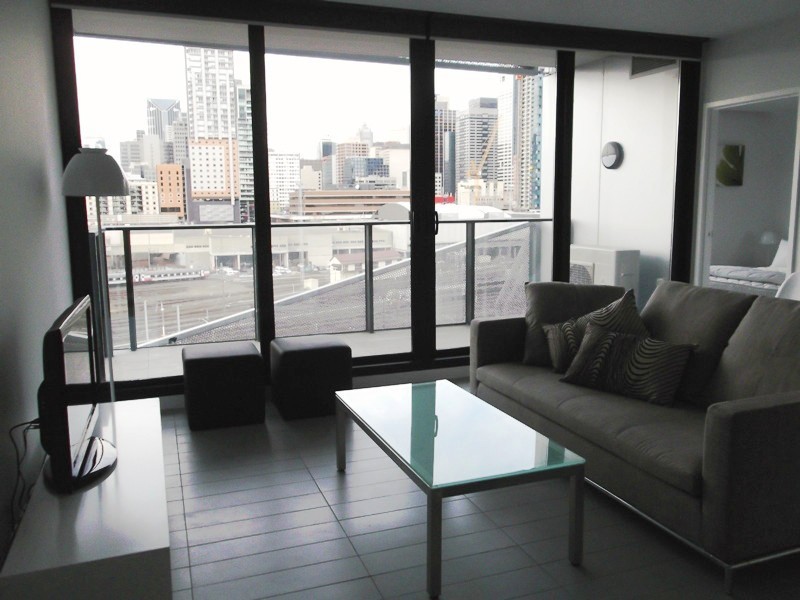 807/675 La Trobe Street, Docklands VIC 3008