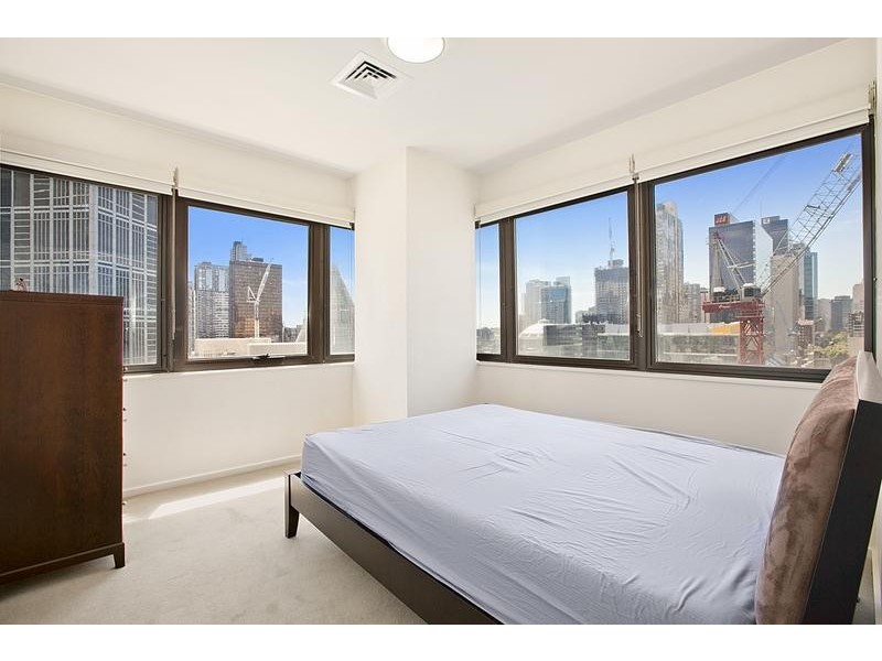 1402/250 Elizabeth Street, Melbourne VIC 3000