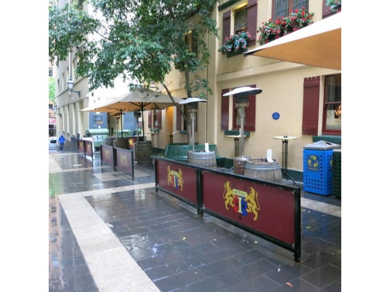 7/4-10 Bank Place, Melbourne VIC 3000