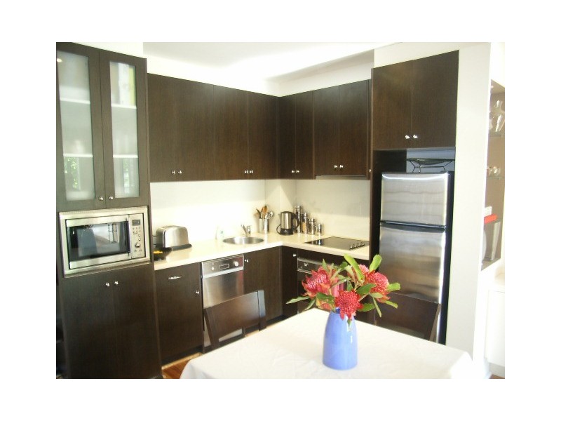 4/62 Simpson Street, East Melbourne VIC 3002