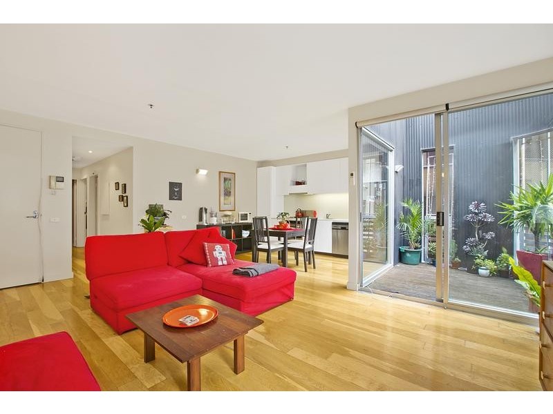 10/4-10 Bank Place, Melbourne VIC 3000