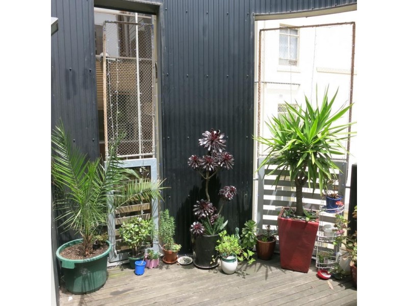 10/4-10 Bank Place, Melbourne VIC 3000