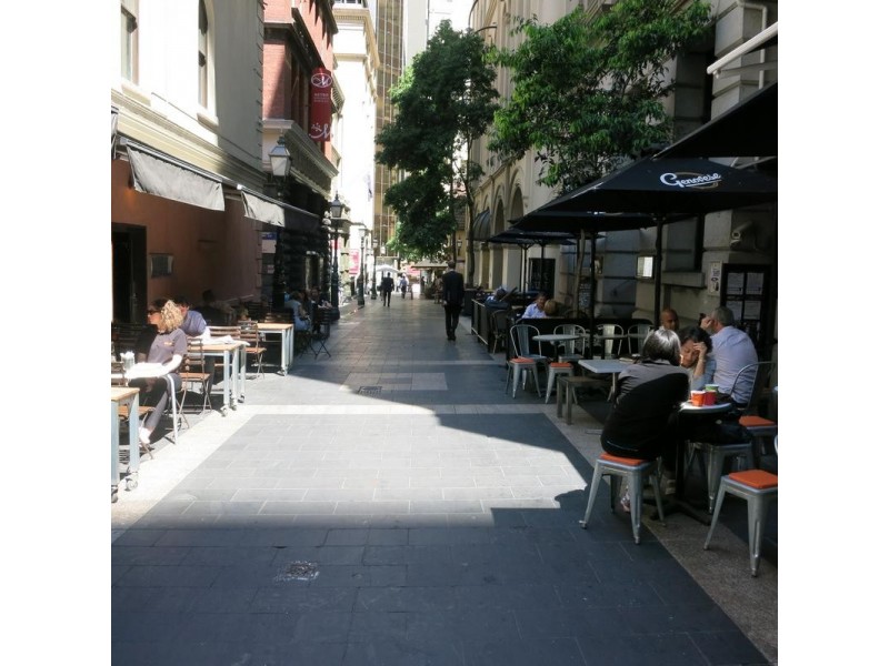 10/4-10 Bank Place, Melbourne VIC 3000