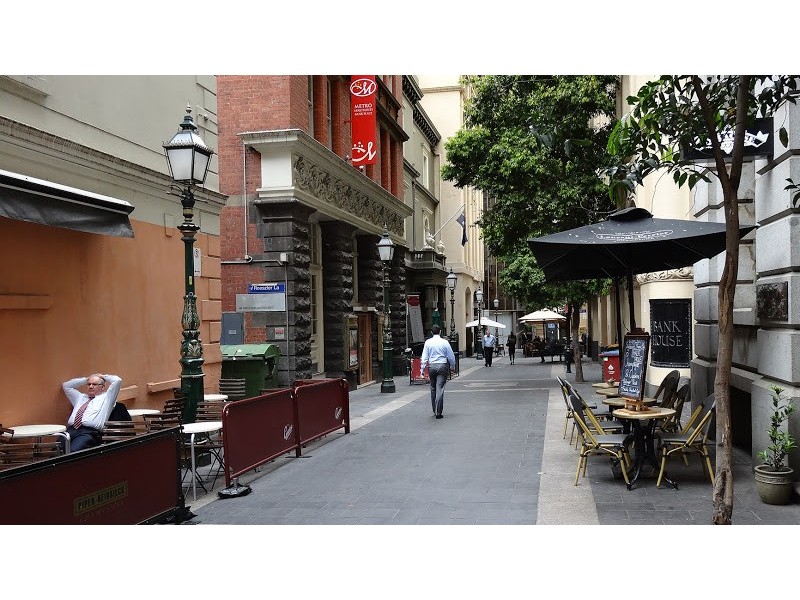 10/4-10 Bank Place, Melbourne VIC 3000