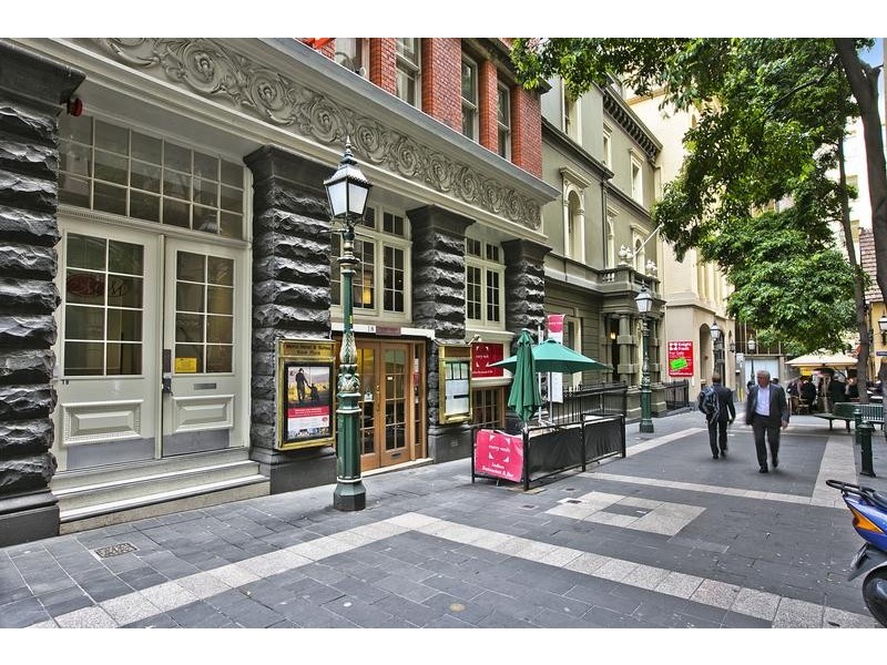 10/4-10 Bank Place, Melbourne VIC 3000