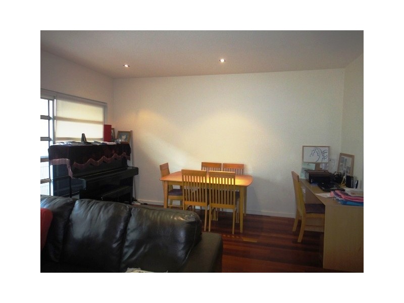 17/18 Tyrone Street, North Melbourne VIC 3051
