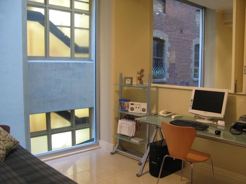 3B/5 Mill Place, Melbourne VIC 3000