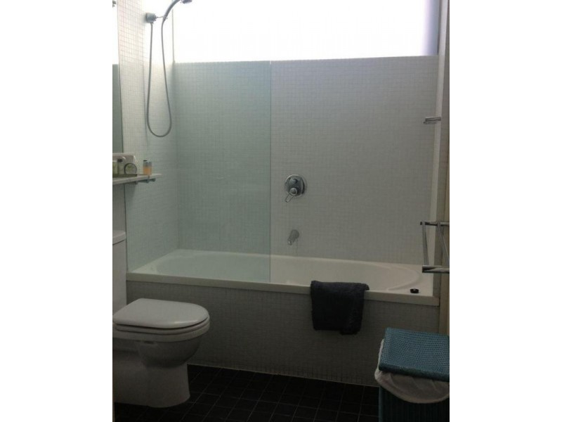 1004/225 Elizabeth Street, Melbourne VIC 3000