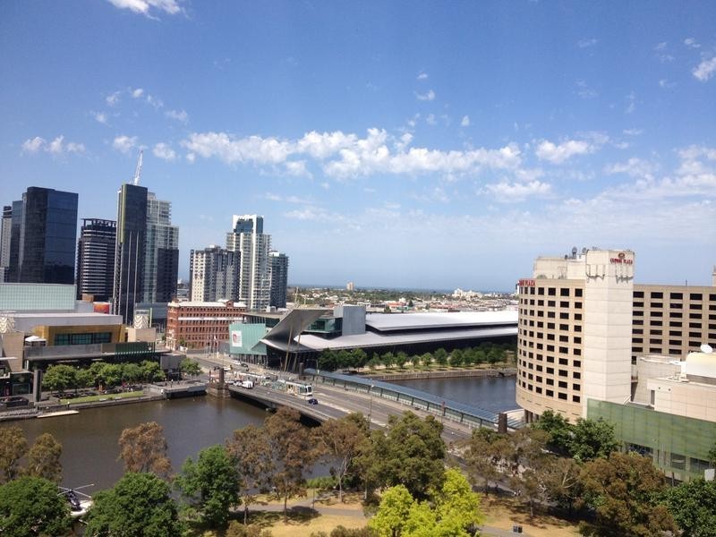 1318/555 Flinders Street, Melbourne VIC 3000