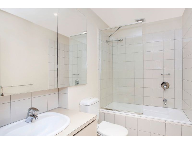 103/33 Wreckyn Street, North Melbourne VIC 3051