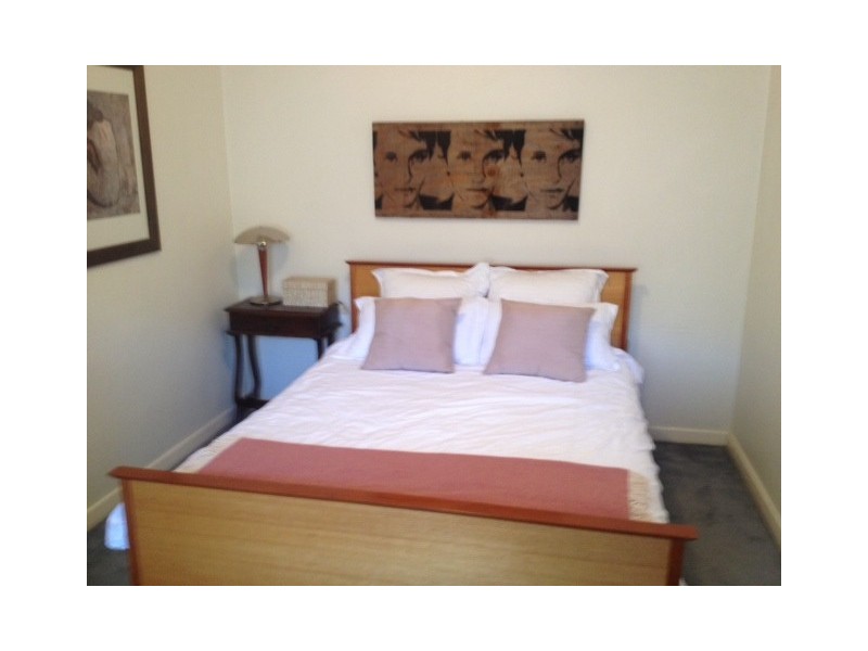 10/84 Grey Street, East Melbourne VIC 3002