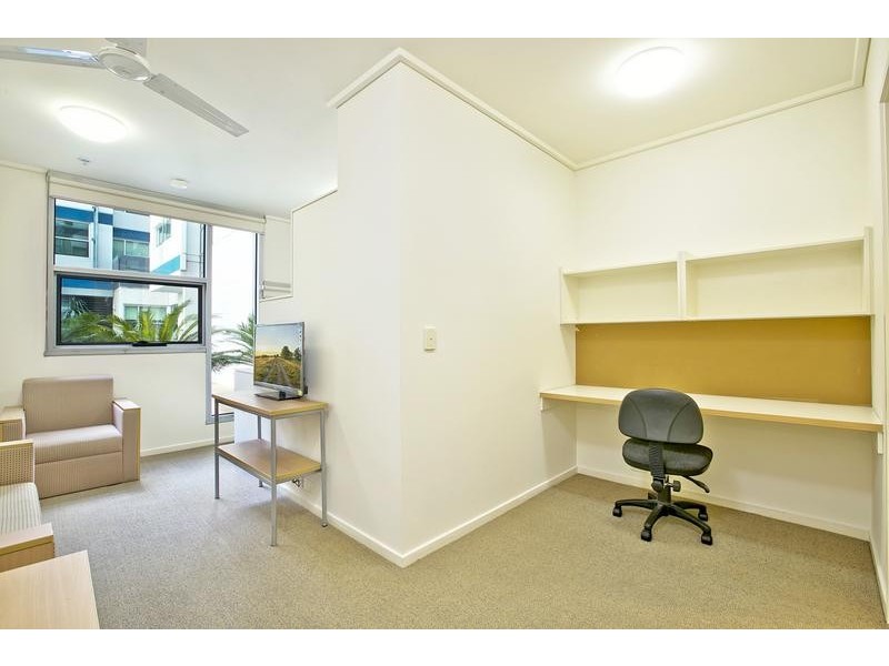 28/800 Swanston St, Carlton VIC 3053