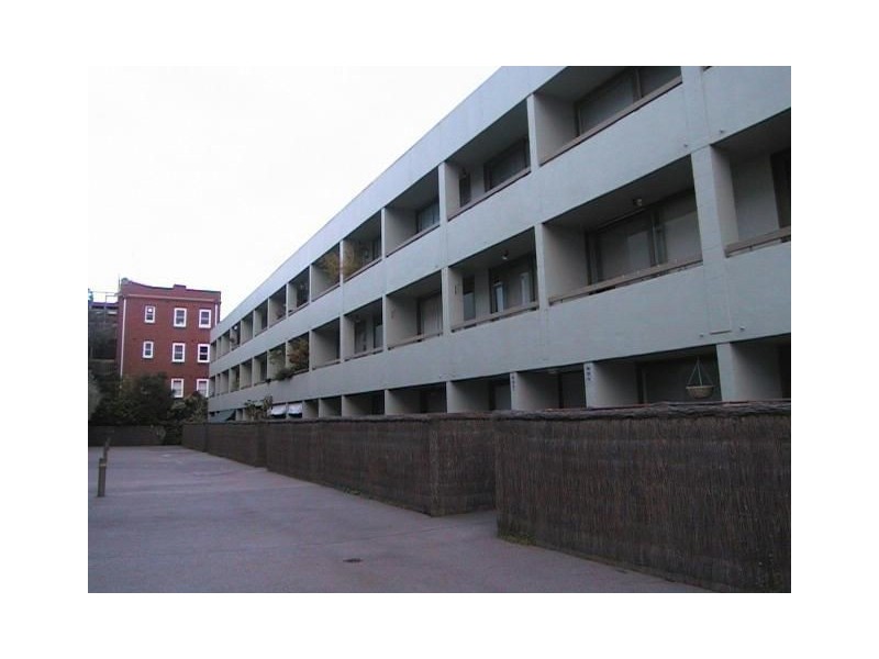 27/22 Agnes Street, East Melbourne VIC 3002