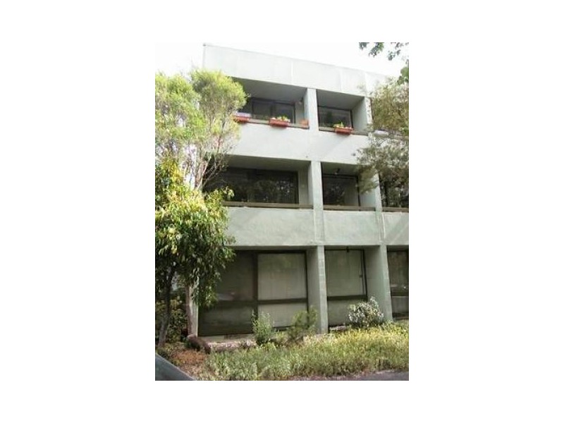 27/22 Agnes Street, East Melbourne VIC 3002