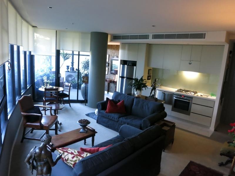 7/55 Queens Road, Melbourne VIC 3000