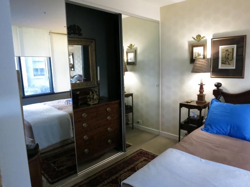 7/55 Queens Road, Melbourne VIC 3000