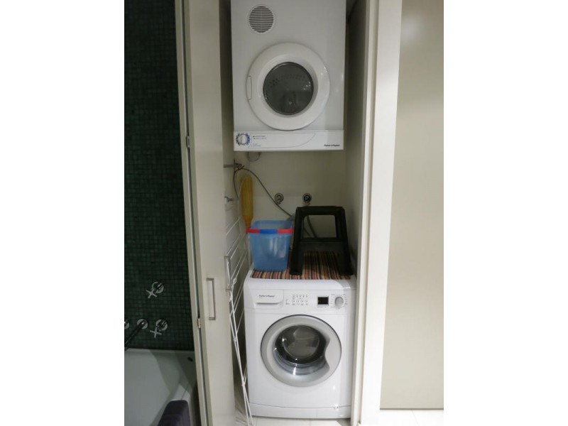 7/55 Queens Road, Melbourne VIC 3000