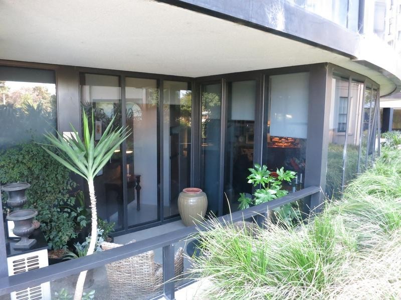 7/55 Queens Road, Melbourne VIC 3000