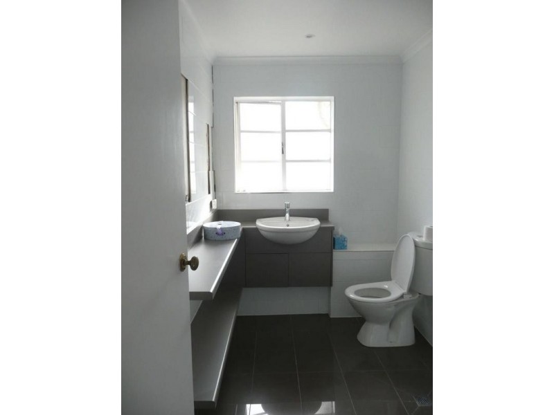 17/246 Albert Street, East Melbourne VIC 3002