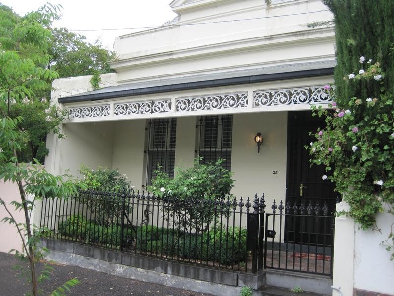 35 Grey Street, East Melbourne VIC 3002