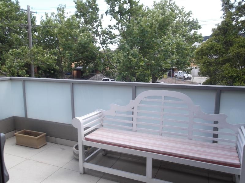 10/16-18 Dene Avenue, Malvern East VIC 3145