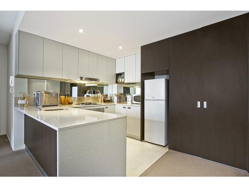 207/88 Altona Street, Kensington VIC 3031