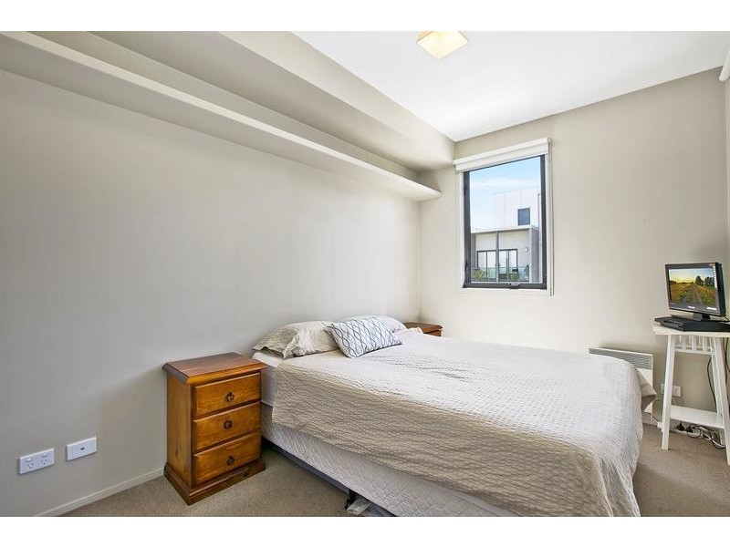 207/88 Altona Street, Kensington VIC 3031