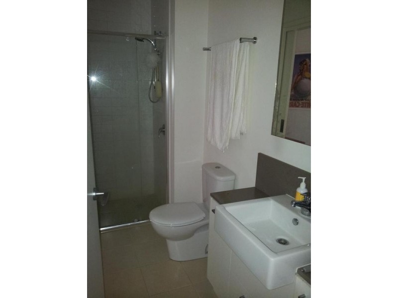 211/33 Cliveden Close, East Melbourne VIC 3002