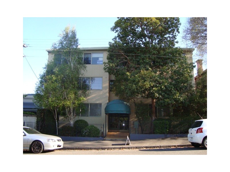 13/101 Gipps Street, East Melbourne VIC 3002