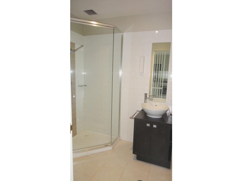 308/84 Altona Street, Kensington VIC 3031