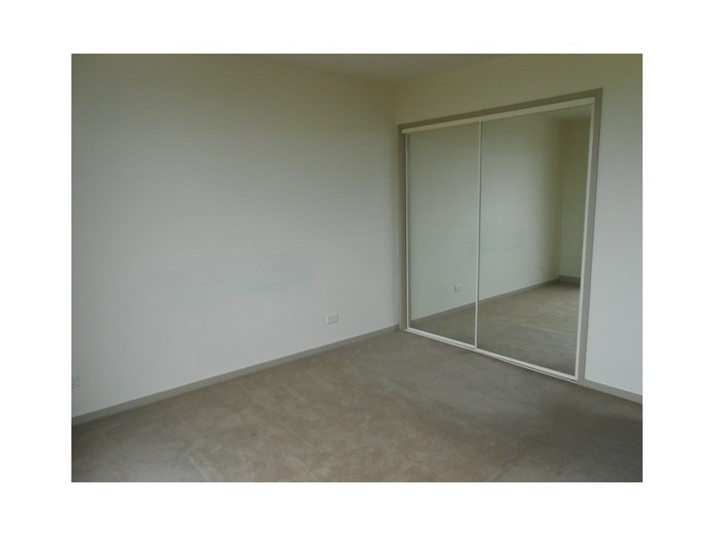 402/60 Speakmen street, Kensington VIC 3031