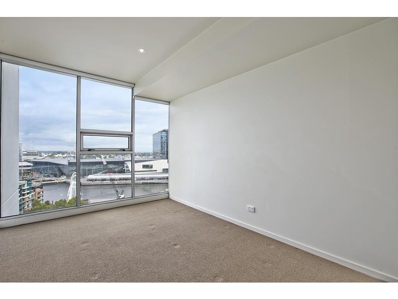 1405/8 McCrae Street, Docklands VIC 3008