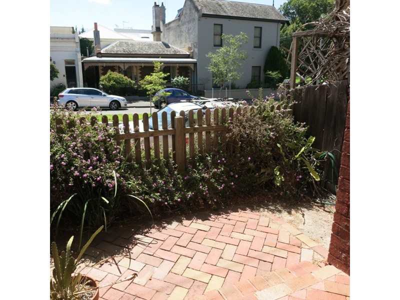 2/77 Gipps Street, East Melbourne VIC 3002