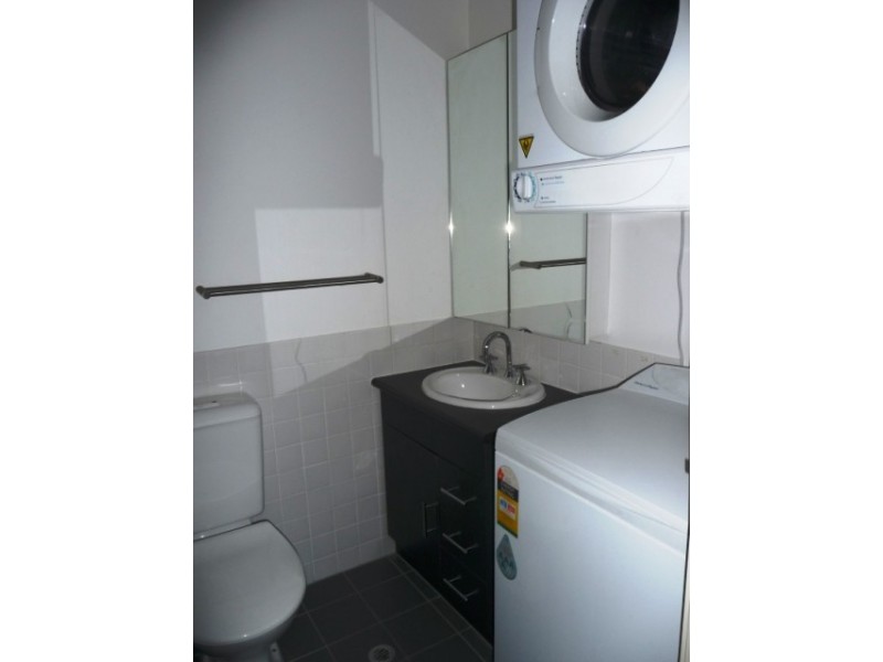 504/740 Swanston Street, Carlton VIC 3053